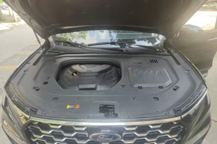Used Ford Equator 2021 EcoBoost 225 Premier 6-Seater Engine Bay