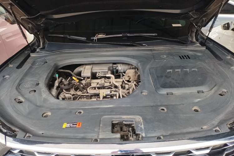 Used Ford Equator 2021 EcoBoost 225 Premier 6-Seater Engine Bay