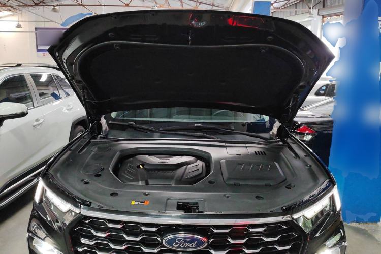 Used Ford Equator 2021 EcoBoost 225 Premier 6-Seater Engine Bay