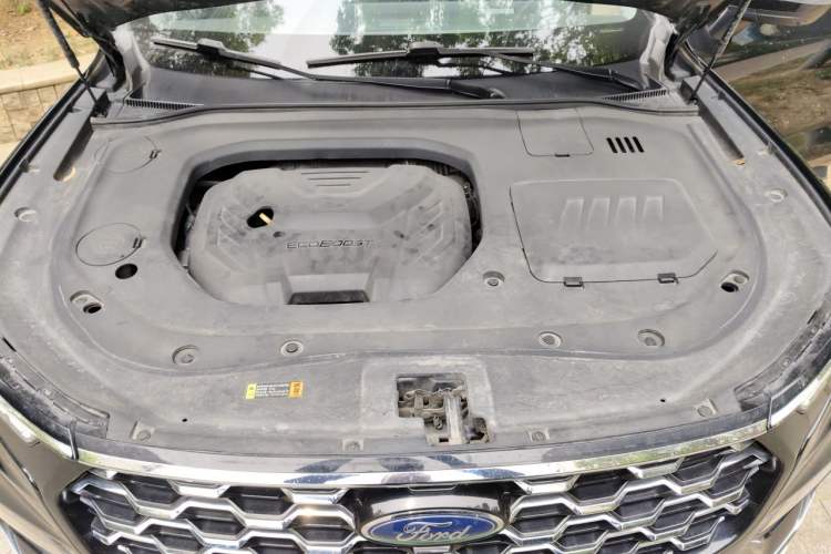 Used Ford Equator 2021 EcoBoost 225 Premier 6-Seater Engine Bay