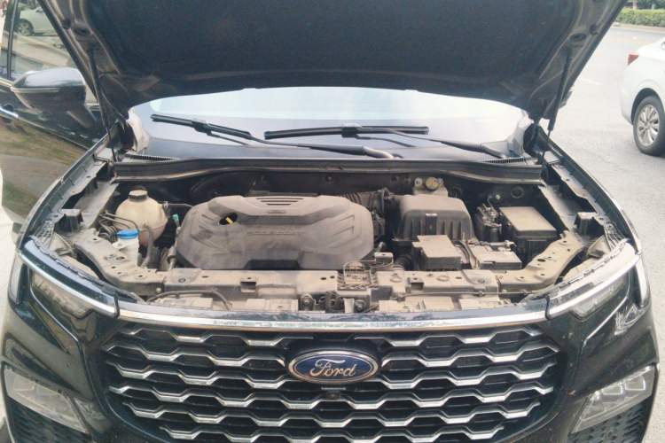 Used Ford Equator 2021 EcoBoost 225 Premier 6-Seater Engine Bay