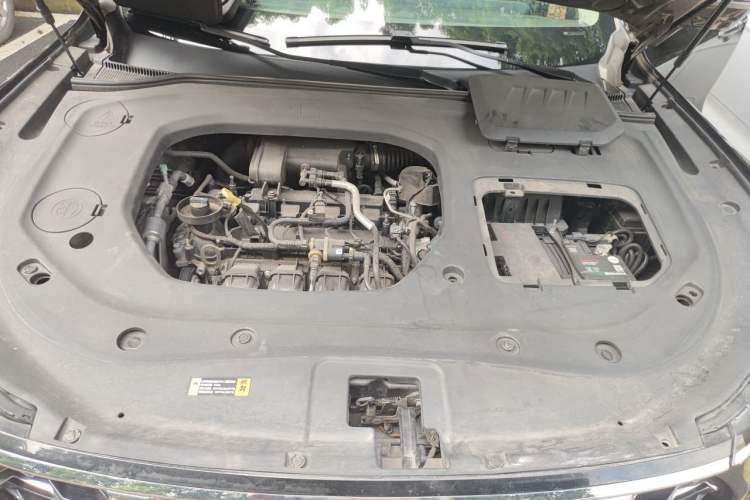 Used Ford Equator 2021 EcoBoost 225 Premier PLUS 6-Seater Engine Bay