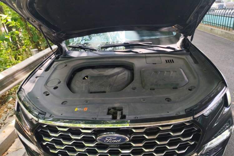 Used Ford Equator 2021 EcoBoost 225 Platinum Edition 6-seater Engine Bay
