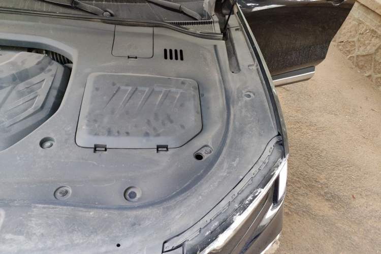 Used Ford Equator 2021 EcoBoost 225 Premier 6-Seater Engine Bay Left