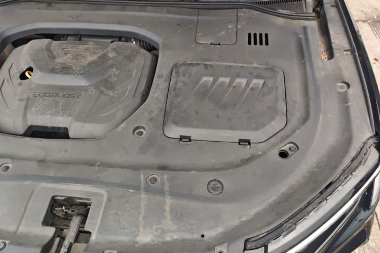 Used Ford Equator 2021 EcoBoost 225 Premier 6-Seater Engine Bay Left