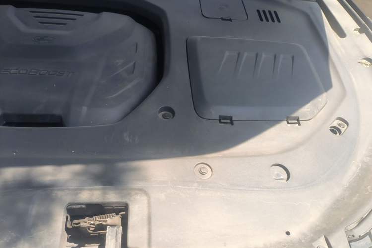 Used Ford Equator 2021 EcoBoost 225 Premier 6-Seater Engine Bay Left