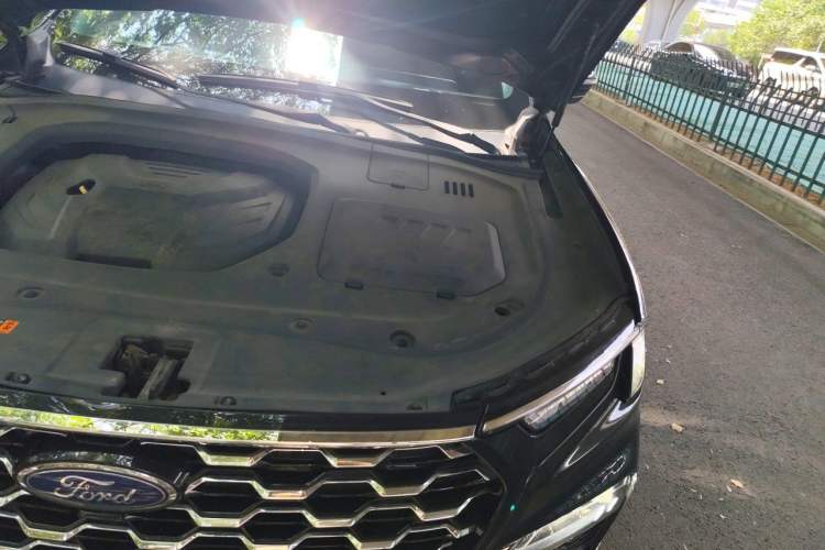 Used Ford Equator 2021 EcoBoost 225 Platinum Edition 6-seater Engine Bay Left