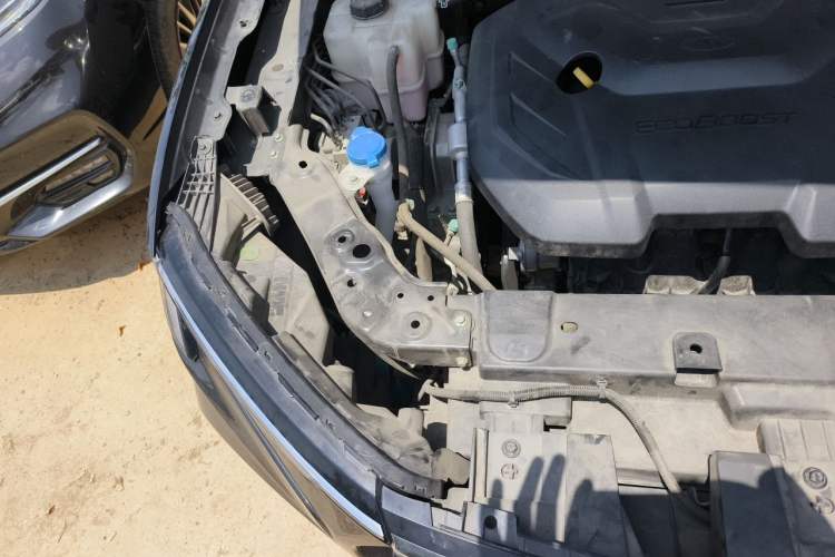 Used Ford Equator 2021 EcoBoost 225 Premier 7-Seater Engine Bay Right