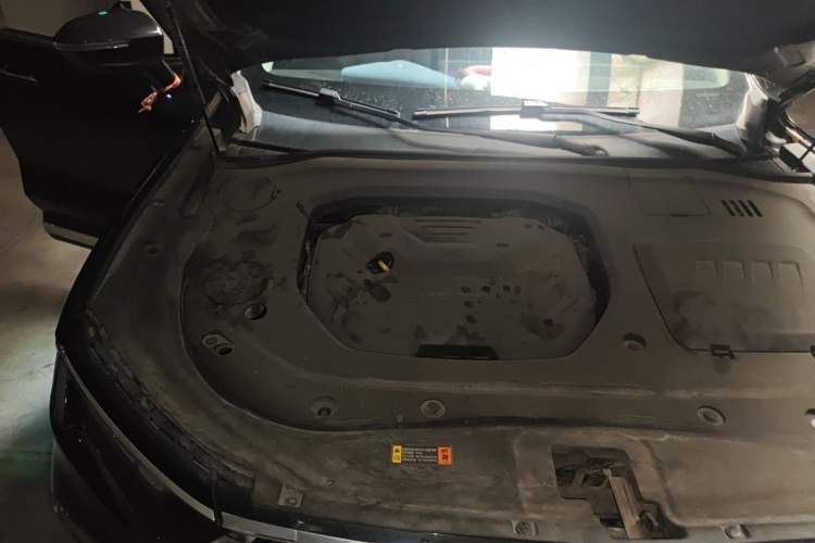 Used Ford Equator 2021 EcoBoost 225 Premier 6-Seater Engine Bay Right