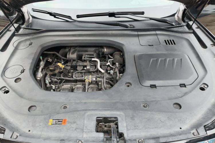 Used Ford Equator 2021 EcoBoost 225 Premier PLUS 6-Seater Engine Bay