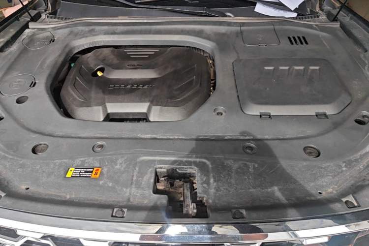Used Ford Equator 2021 EcoBoost 225 Premier 6-Seater Engine Bay