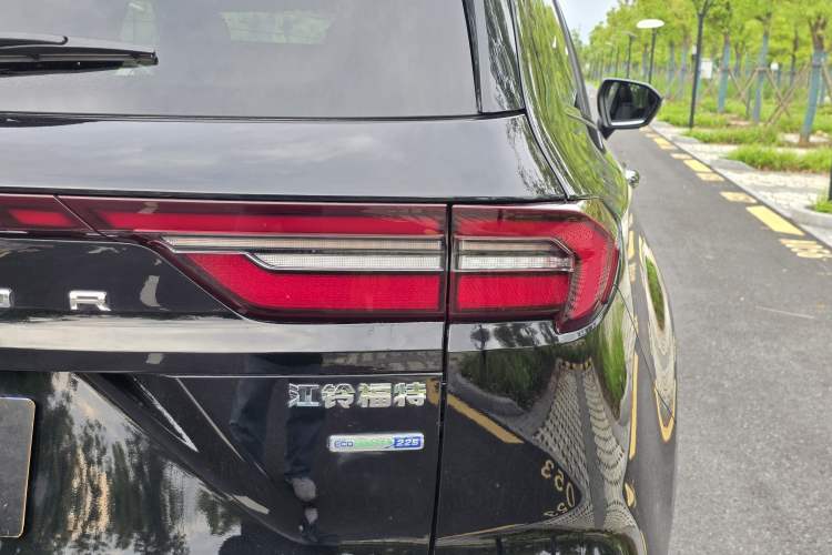 Used Ford Equator 2021 EcoBoost 225 Premier 6-Seater Exterior 10