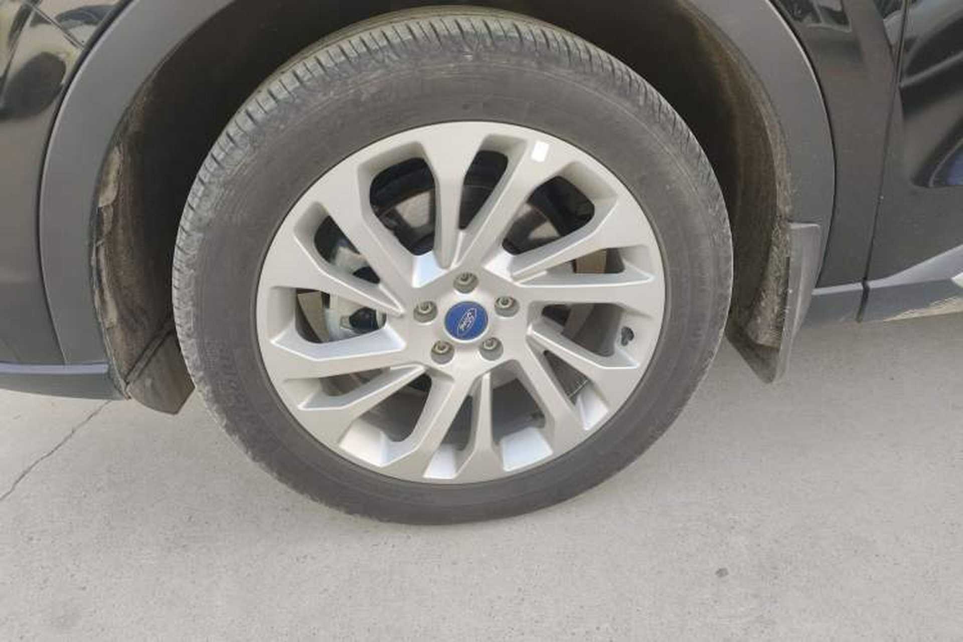 Used Ford Equator 2021 EcoBoost 225 Platinum Edition 7-Seater Exterior 4