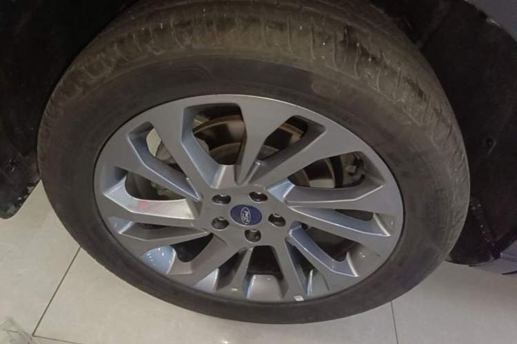 Used Ford Equator 2021 EcoBoost 225 Premier 6-Seater Exterior 5