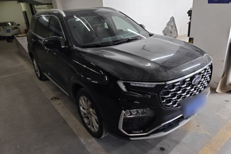 Used Ford Equator 2021 EcoBoost 225 Platinum Edition 6-seater Front Right 45 Deg