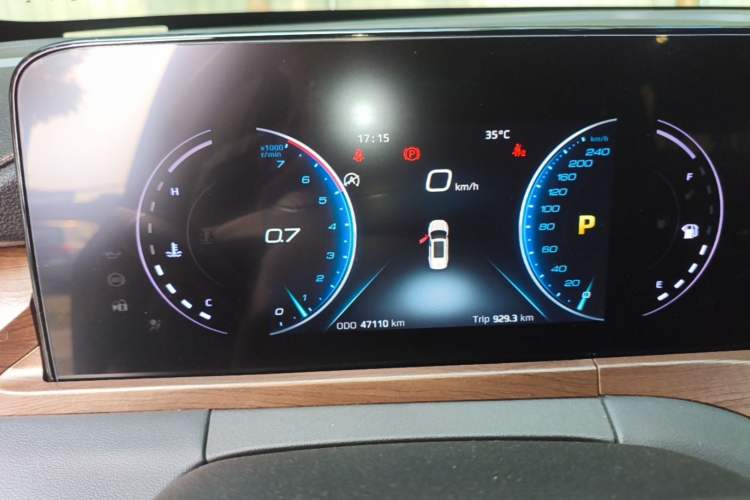 Used Ford Equator 2021 EcoBoost 225 Premier 6-Seater Instrument Cluster