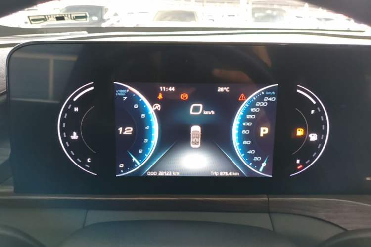 Used Ford Equator 2021 EcoBoost 225 Premier 6-Seater Instrument Cluster