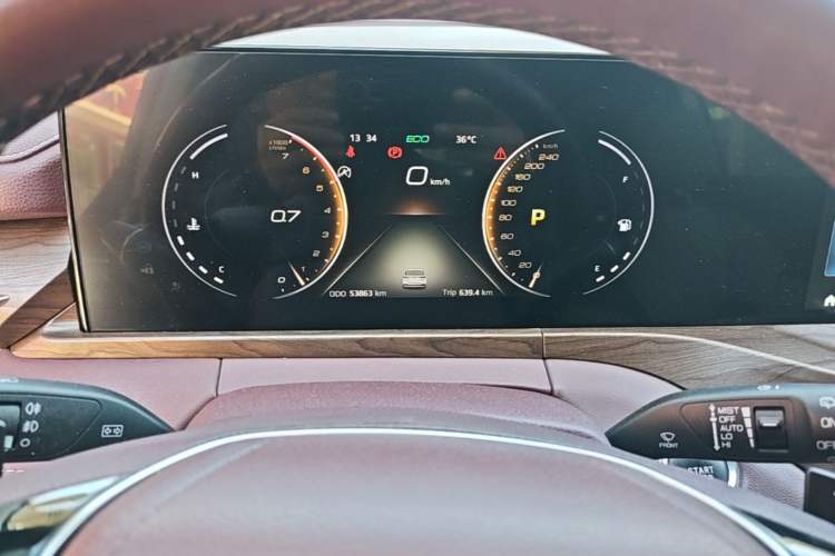 Used Ford Equator 2021 EcoBoost 225 Titanium 6-Seater Instrument Cluster