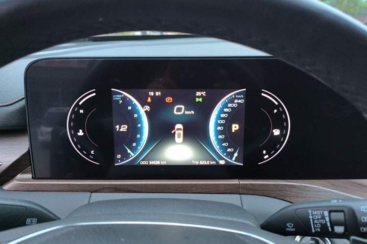 Used Ford Equator 2021 EcoBoost 225 Premier 7-Seater Instrument Cluster