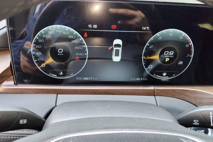 Used Ford Equator 2021 EcoBoost 225 Premier PLUS 6-Seater Instrument Cluster