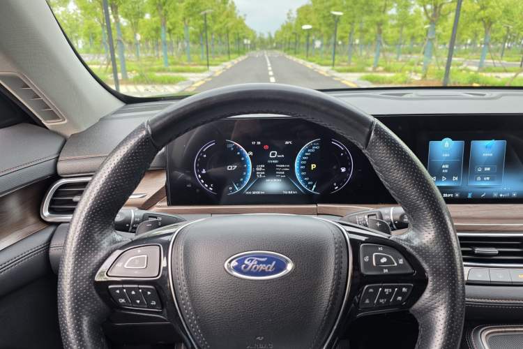 Used Ford Equator 2021 EcoBoost 225 Premier 6-Seater Instrument Cluster