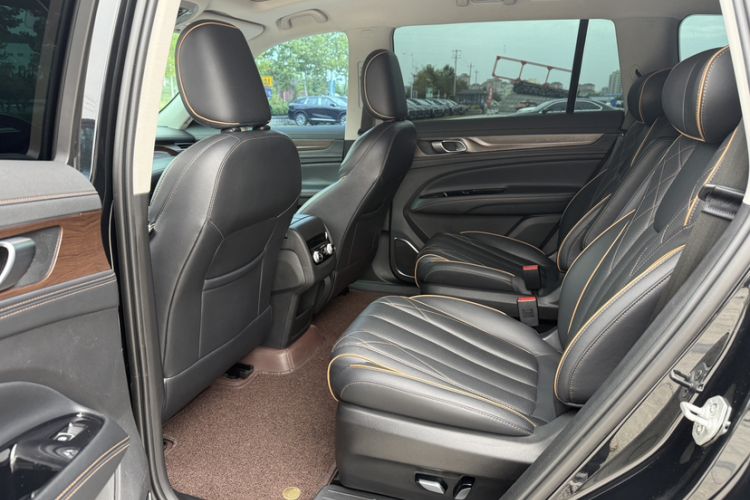 Used Ford Equator 2021 EcoBoost 225 Premier 6-Seater Interior 1