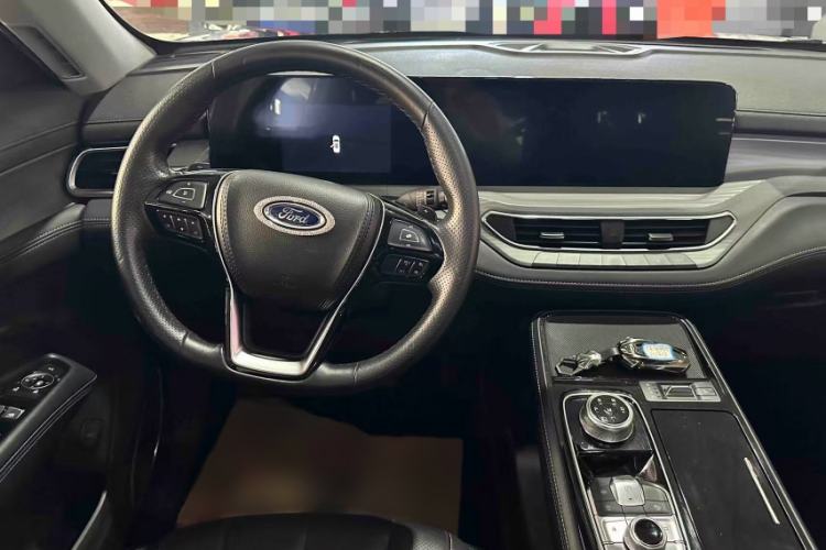 Used Ford Equator 2021 EcoBoost 225 Platinum Edition 5-Seater Interior 2