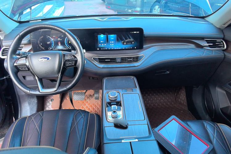 Used Ford Equator 2021 EcoBoost 225 Premier 7-Seater Interior 2
