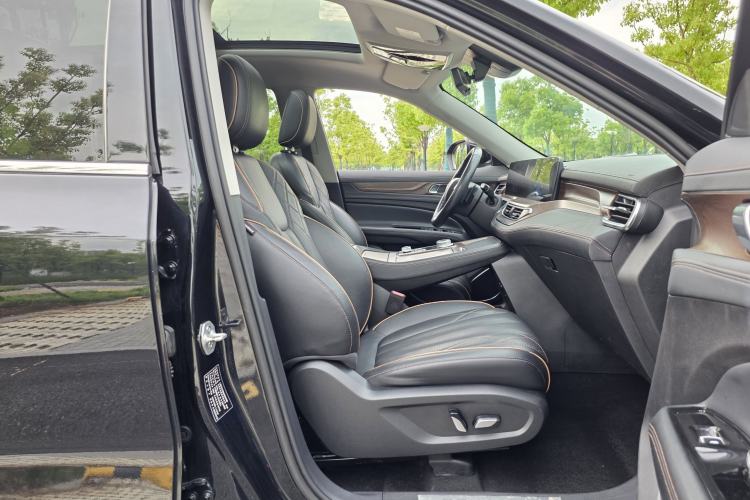 Used Ford Equator 2021 EcoBoost 225 Premier 6-Seater Interior 3