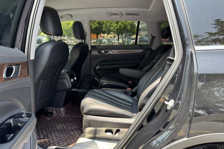 Used Ford Equator 2021 EcoBoost 225 Premier 7-Seater (2/2/3) Interior 3