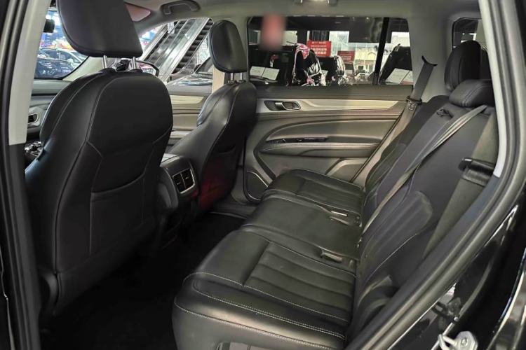 Used Ford Equator 2021 EcoBoost 225 Platinum Edition 5-Seater Interior 5