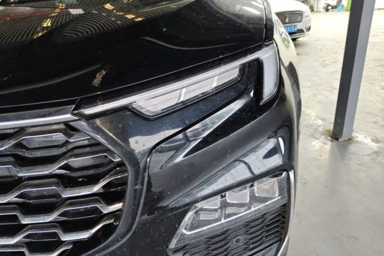 Used Ford Equator 2021 EcoBoost 225 Premier 6-Seater Left Front Headlight