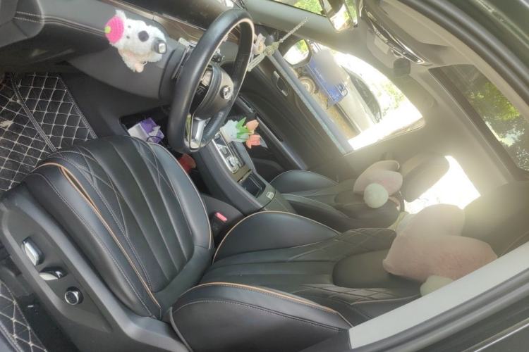 Used Ford Equator 2021 EcoBoost 225 Premier 6-Seater Left Front Seat