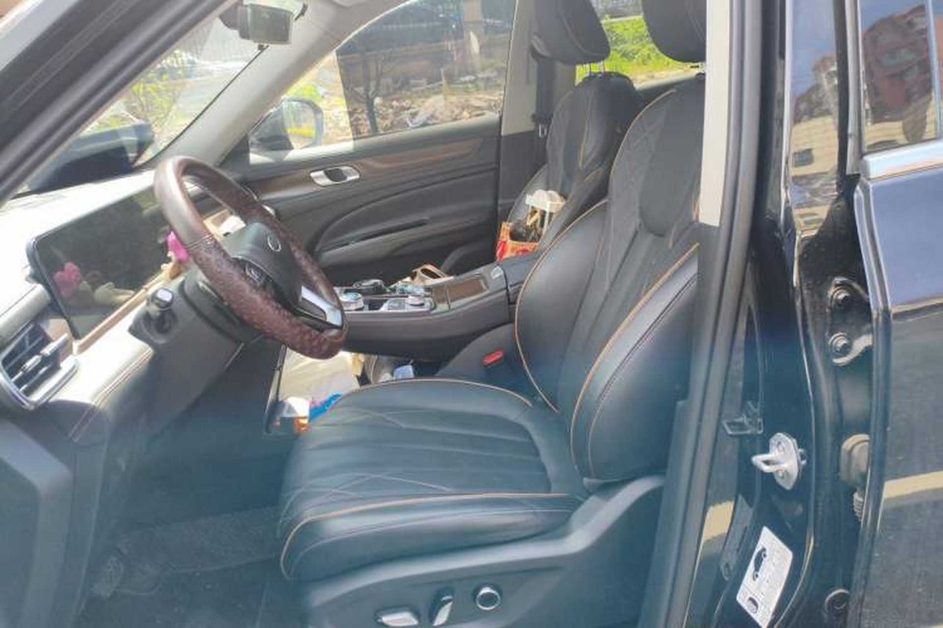 Used Ford Equator 2021 EcoBoost 225 Premier 7-Seater (2/2/3) Left Front Seat