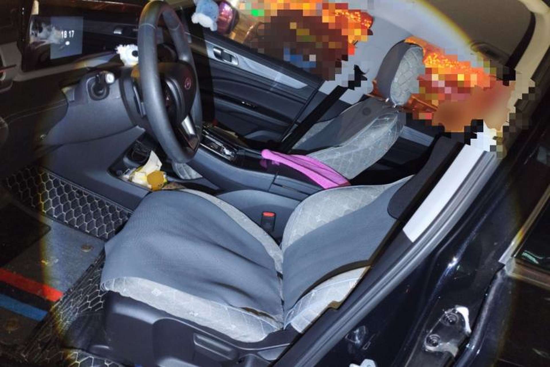 Used Ford Equator 2021 EcoBoost 225 Titanium 6-Seater Left Front Seat