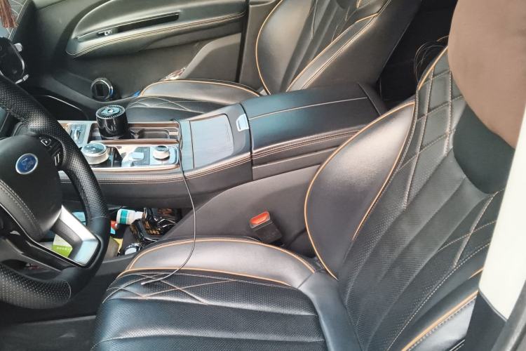 Used Ford Equator 2021 EcoBoost 225 Premier 6-Seater Left Front Seat