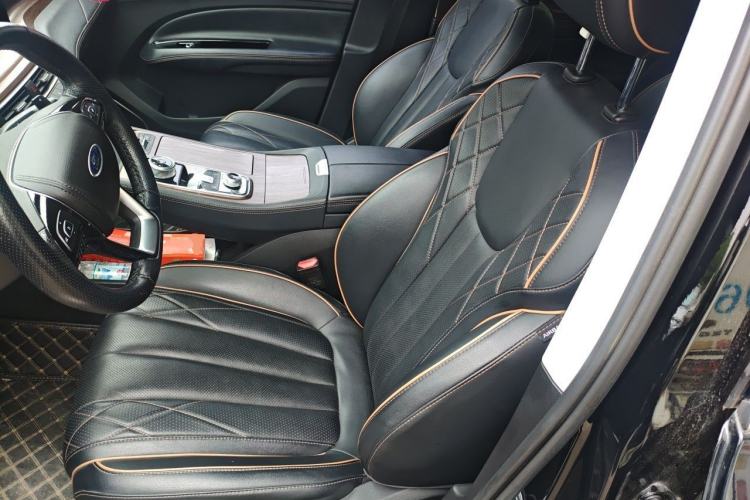 Used Ford Equator 2021 EcoBoost 225 Premier 6-Seater Left Front Seat