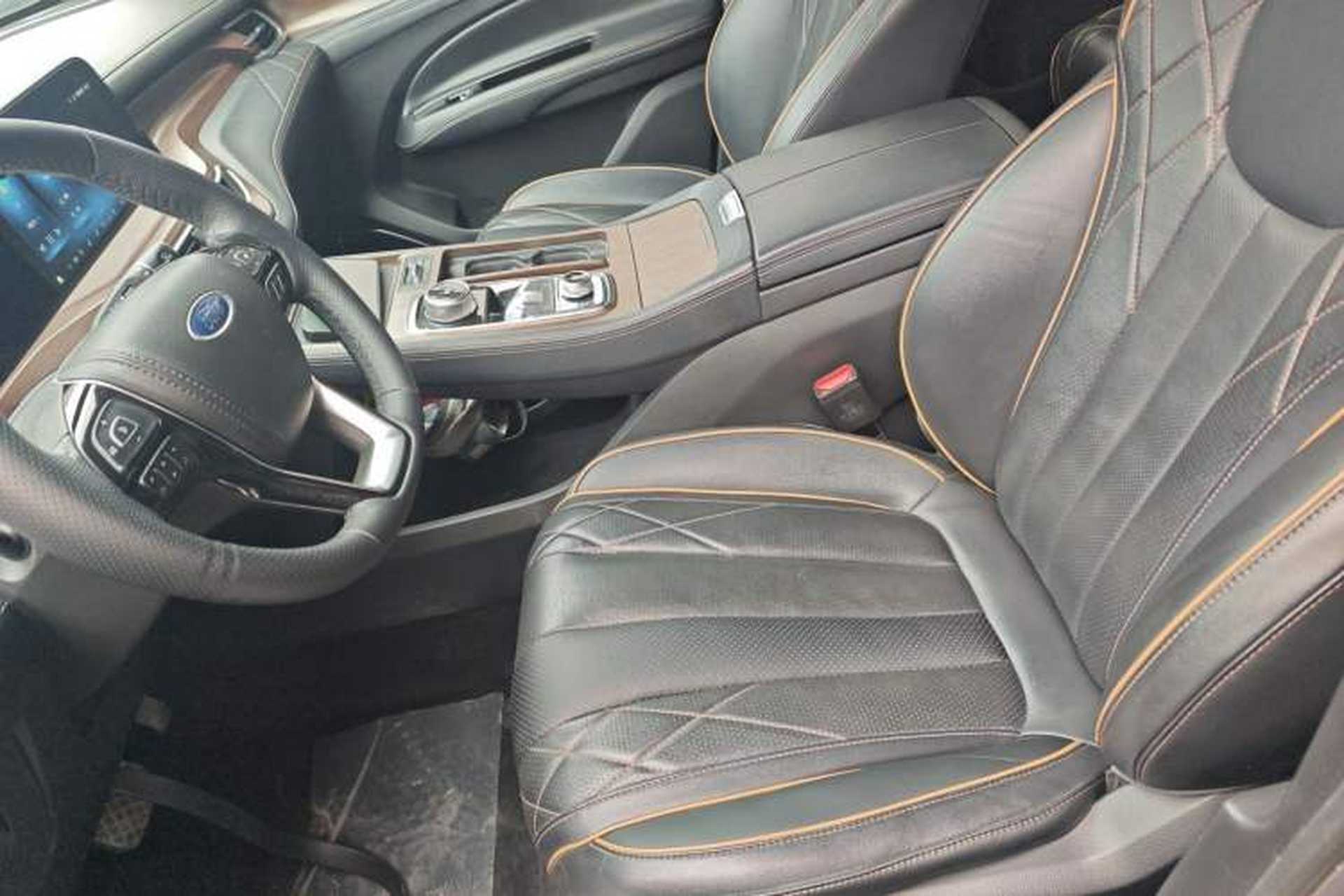 Used Ford Equator 2021 EcoBoost 225 Premier 6-Seater Left Front Seat