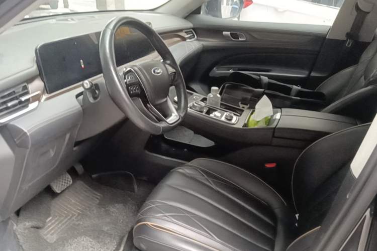 Used Ford Equator 2021 EcoBoost 225 Premier 7-Seater Left Front Seat