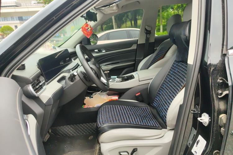 Used Ford Equator 2021 EcoBoost 225 Platinum Edition 5-Seater Left Front Seat