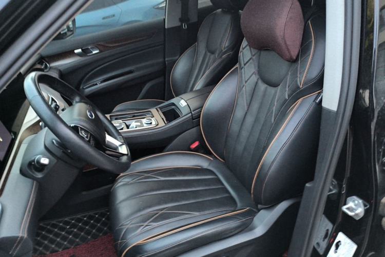 Used Ford Equator 2021 EcoBoost 225 Premier 7-Seater Left Front Seat