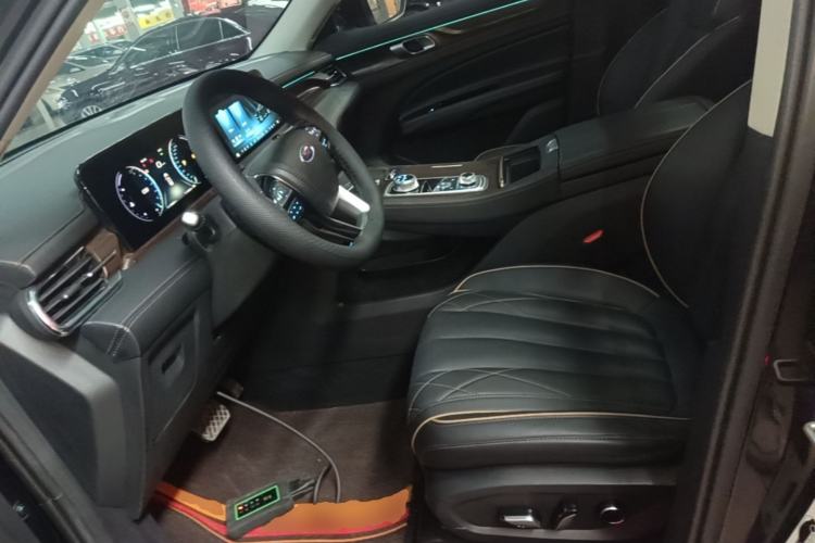 Used Ford Equator 2021 EcoBoost 225 Premier 6-Seater Left Front Seat