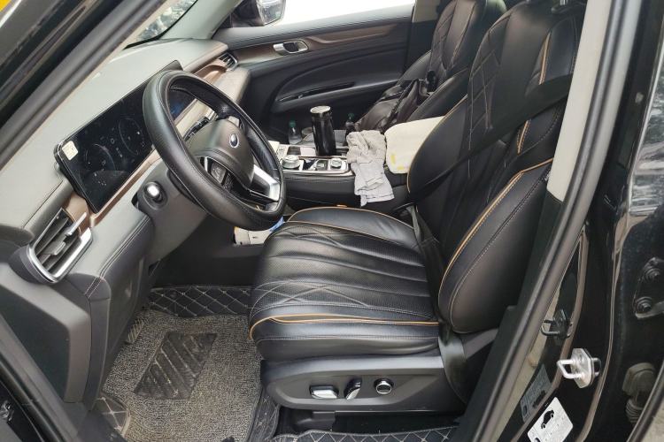 Used Ford Equator 2021 EcoBoost 225 Premier 6-Seater Left Front Seat