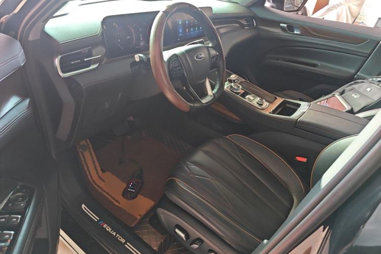Used Ford Equator 2021 EcoBoost 225 Premier 6-Seater Left Front Seat