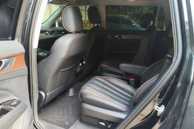 Used Ford Equator 2021 EcoBoost 225 Premier 6-Seater Left Rear Seat