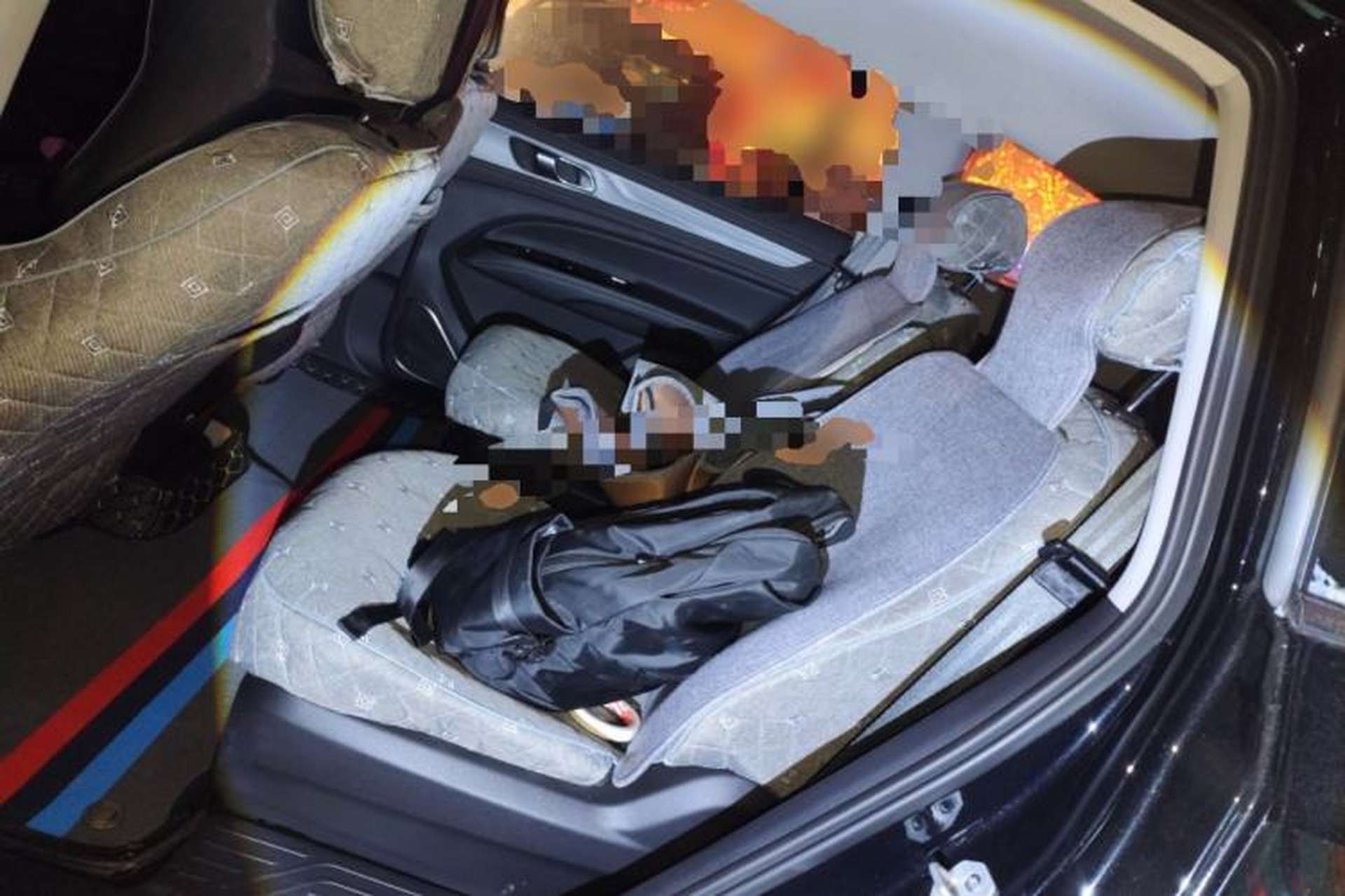 Used Ford Equator 2021 EcoBoost 225 Titanium 6-Seater Left Rear Seat