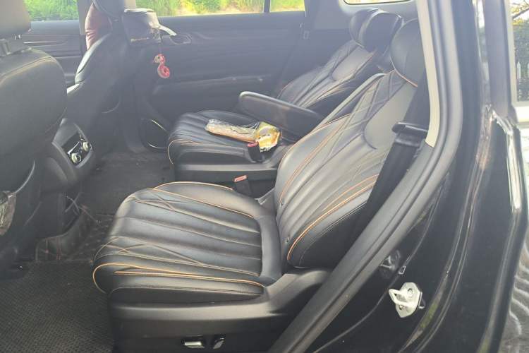 Used Ford Equator 2021 EcoBoost 225 Premier 6-Seater Left Rear Seat