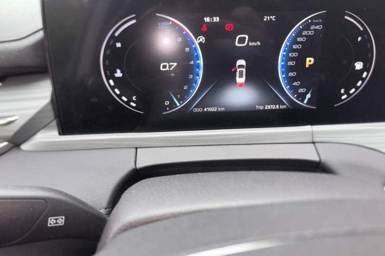 Used Ford Equator 2021 EcoBoost 225 Platinum Edition 6-seater Odometer Close Up
