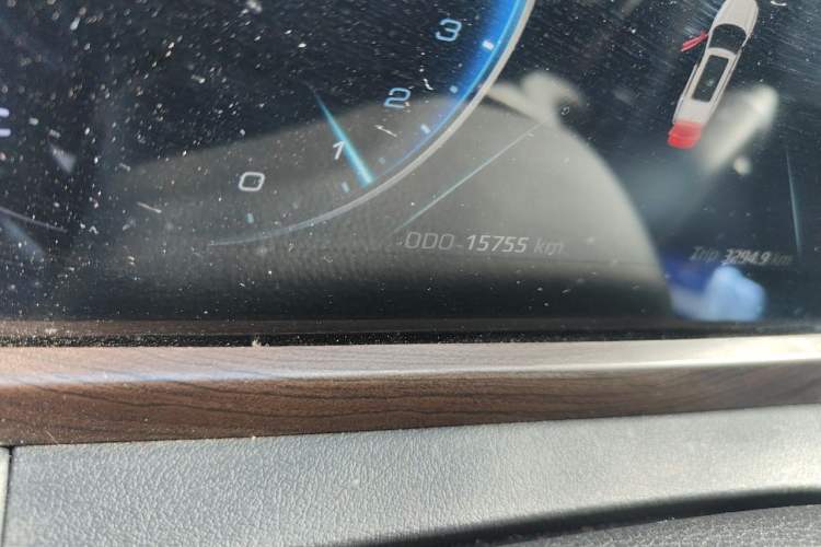 Used Ford Equator 2021 EcoBoost 225 Premier 6-Seater Odometer Close Up