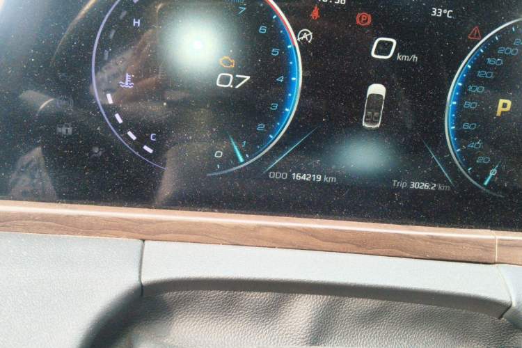 Used Ford Equator 2021 EcoBoost 225 Premier 6-Seater Odometer Close Up